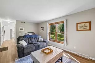 7814 E Oakbrook Cir, Madison, WI 53717 - Photo 13