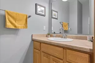 7235 Arctic Fox Dr, Madison, WI 53719 - Photo 13