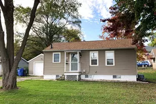 337 N Birdsey St, Columbus, WI 53925 - Photo 3