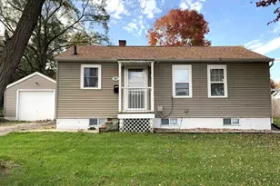337 N Birdsey St, Columbus, WI 53925 - Photo 1