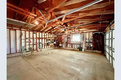 8647 E State Road 67, Clinton, WI 53525 - Photo 21