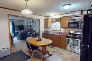 229 Avon Rd, Sparta, WI 54656 - Photo 5