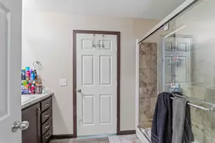 528 S Main St, Juneau, WI 53039 - Photo 13
