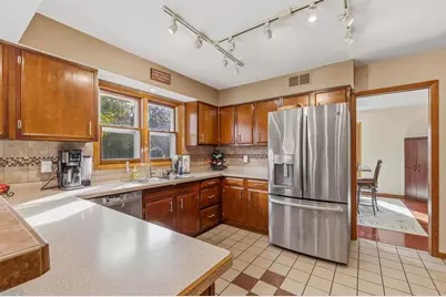 104 Edgevale Circle, Beaver Dam, WI 53916 - Photo 7