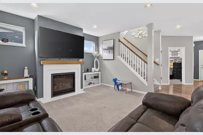 5611 Levitan Lane, Madison, WI 53718 - Photo 13