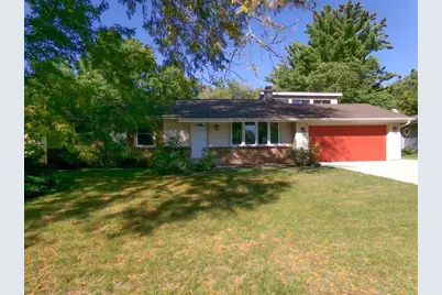 2855 Chatsworth Drive, Beloit, WI 53511 - Photo 1