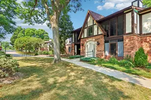 1418 Wheeler Rd, Madison, WI 53704 - Photo 5