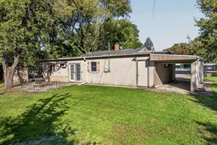 975 Dane St, Madison, WI 53713 - Photo 11