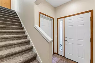712 Dunn Ave, Oregon, WI 53575 - Photo 11