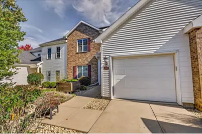 712 Dunn Avenue, Oregon, WI 53575 - Photo 3