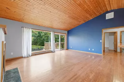 727 E Clay Street, Whitewater, WI 53190 - Photo 5