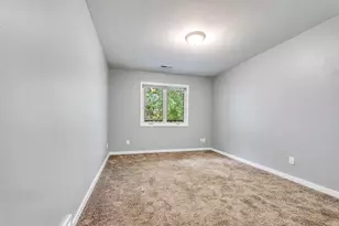 2127 Luann Ln, Madison, WI 53713 - Photo 13