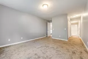 2127 Luann Ln, Madison, WI 53713 - Photo 15