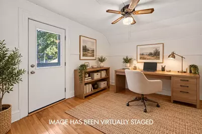 2122 Center Avenue, Madison, WI 53704 - Photo 29