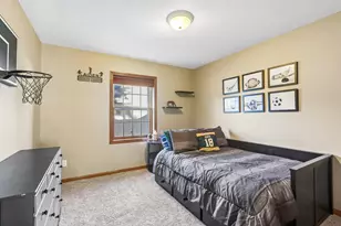 8430 Elderberry Rd, Madison, WI 53717 - Photo 19