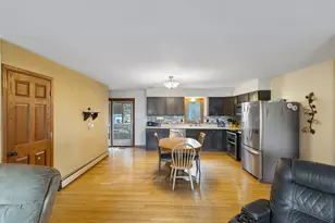 1144 3rd St, Baraboo, WI 53913 - Photo 5