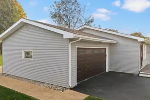 1144 3rd St, Baraboo, WI 53913 - Photo 43