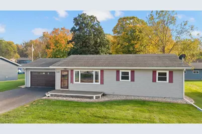 1144 3rd Street, Baraboo, WI 53913 - Photo 1