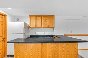 7436 Sawmill Rd, Madison, WI 53717 - Photo 35