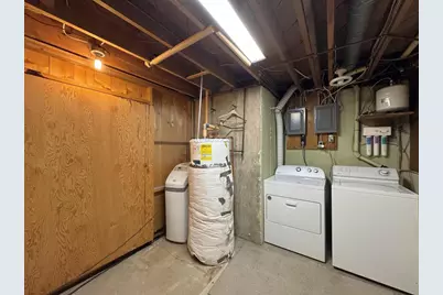 2105 19th Avenue, Monroe, WI 53566 - Photo 63