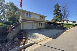 2105 19th Ave, Monroe, WI 53566 - Photo 13