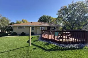 2105 19th Ave, Monroe, WI 53566 - Photo 9