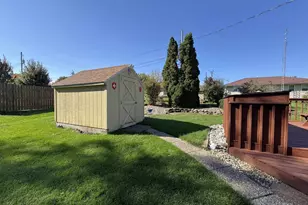 2105 19th Ave, Monroe, WI 53566 - Photo 17