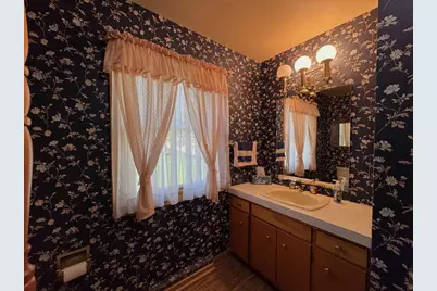 2105 19th Avenue, Monroe, WI 53566 - Photo 39
