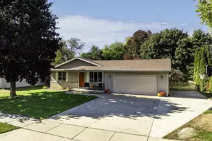 656 Hilltop Ln, Ripon, WI 54971 - Photo 1