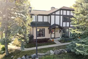 2944 Coho St, Madison, WI 53713 - Photo 1