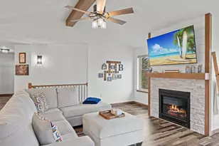 1430 Martiny Ct, Baraboo, WI 53913 - Photo 5