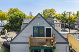 1356 Williamson St, Madison, WI 53703 - Photo 9