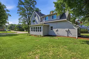 404 S Main St, Deerfield, WI 53531 - Photo 37