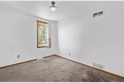 1642 Greenway Road, Sun Prairie, WI 53590 - Photo 29