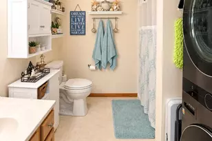 102 Prairie Heights Dr, Verona, WI 53593 - Photo 11