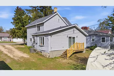 816 E Cook Street, Portage, WI 53901 - Photo 29