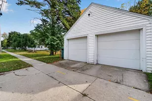 5702 Milwaukee St, Mcfarland, WI 53558 - Photo 25
