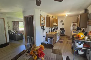 1302-1304 S Thompson Dr, Madison, WI 53716 - Photo 11