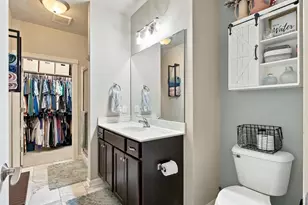 5192 Sassafras Dr, Fitchburg, WI 53711 - Photo 23