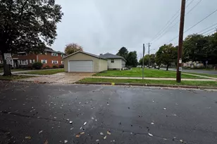 1105 W Badger Rd, Madison, WI 53713 - Photo 3