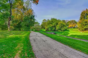 6406 Landfall Dr, Madison, WI 53705 - Photo 5