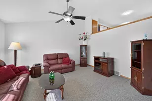 7880 Wood Reed Dr, Madison, WI 53719 - Photo 7