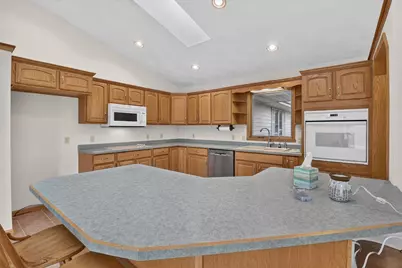 4122 Huntington Avenue, Janesville, WI 53546 - Photo 11