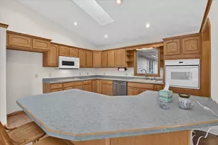 4122 Huntington Ave, Janesville, WI 53546 - Photo 11
