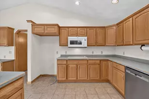 4122 Huntington Ave, Janesville, WI 53546 - Photo 13