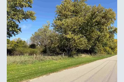 4.78 Acres E Creek Road, Janesville, WI 53546 - Photo 1