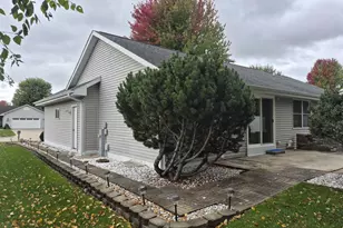 3823 Sandhill Dr, Janesville, WI 53546 - Photo 51
