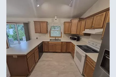 3823 Sandhill Drive, Janesville, WI 53546 - Photo 13
