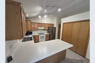 3823 Sandhill Drive, Janesville, WI 53546 - Photo 11