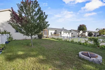 3653 Wildflower Lane, Janesville, WI 53548 - Photo 39